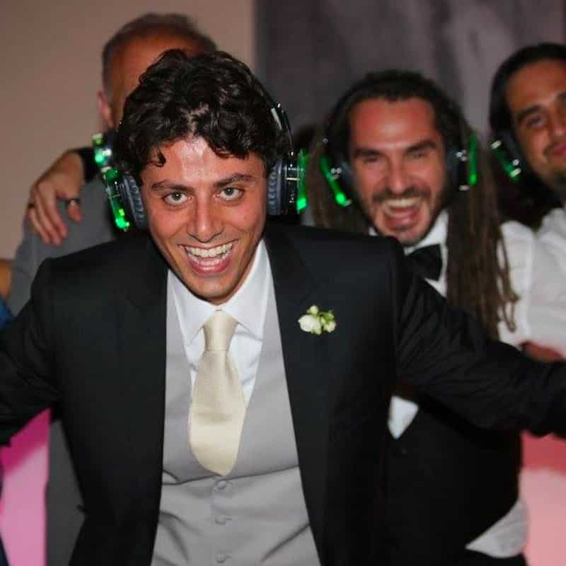 Mariage avec casques sans fil multicanaux Silentsystem