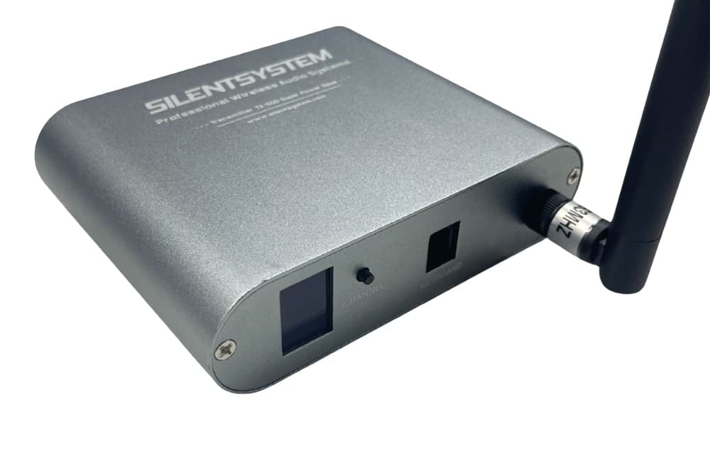 trasmettitore-tx500-controlli-1 Émetteur sans fil TX-500, face avant avec écran